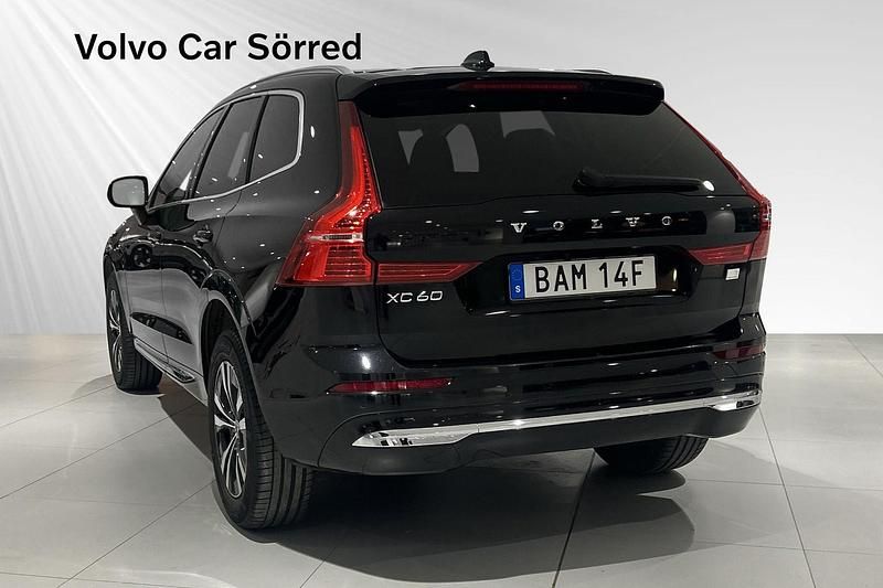 Begagnad Volvo XC60 Inscription 341 HK (250 kW) 2021 Svart SUV