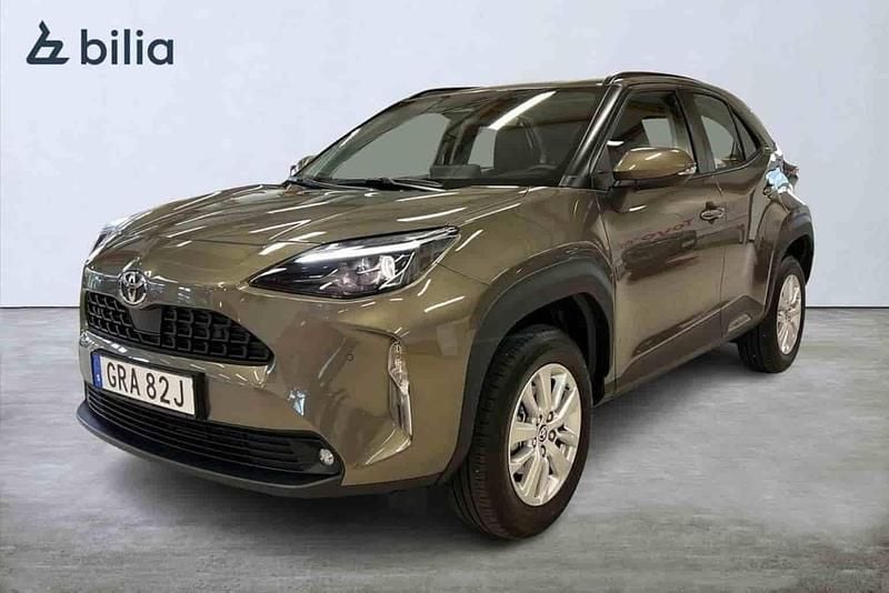 Grön Begagnad 2025 Toyota Yaris Cross SUV | 289 900 kr (Superpris) - Bild 1/1