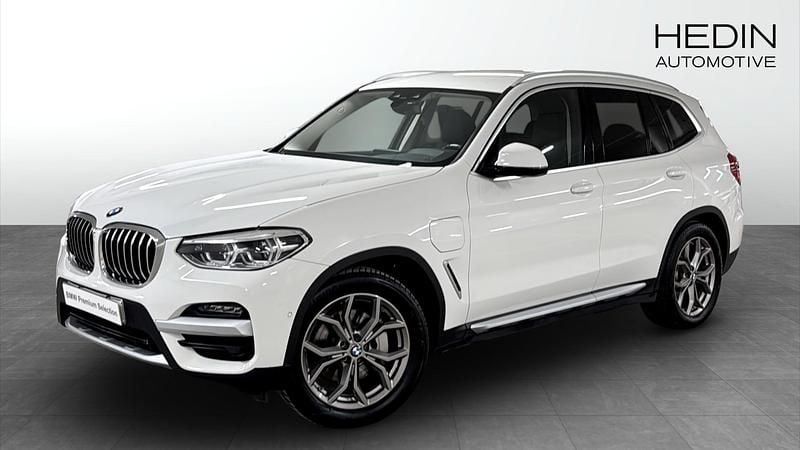 Vit Begagnad 2020 BMW X3 SUV | 309 700 kr (Bra pris) - Bild 1/4
