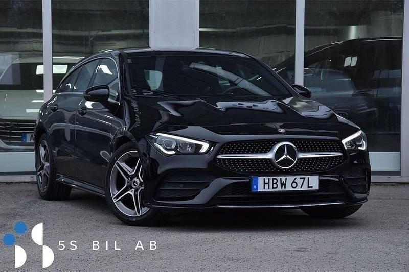 Svart Begagnad 2019 Mercedes CLA180 Shooting Brake AMG Kombi | 279 900 kr (Marknadspris) - Bild 1/2