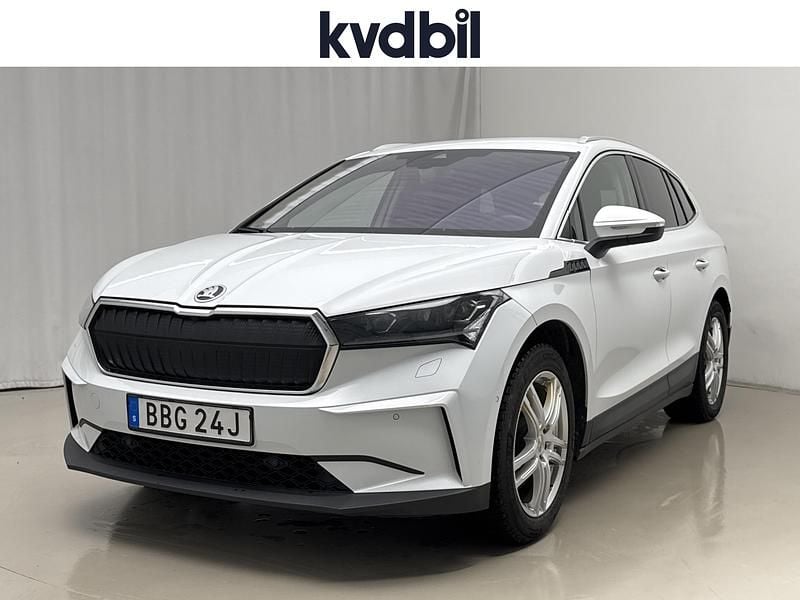 Vit Begagnad 2022 Skoda Enyaq iV SUV | 259 000 kr (Bra pris) - Bild 1/3