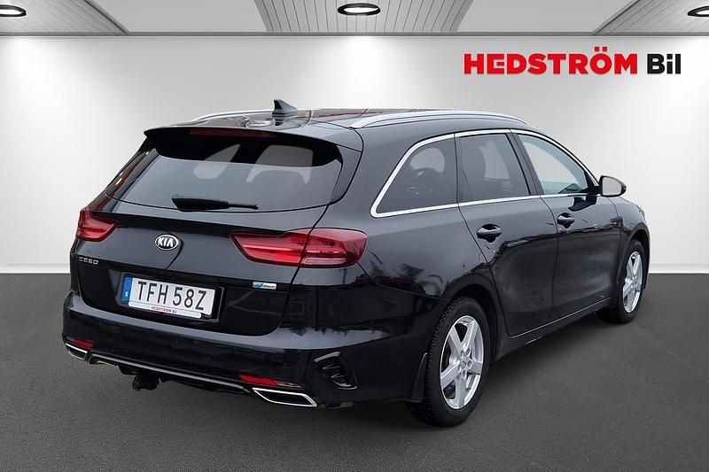 Begagnad Kia Ceed Sportswagon Advance 143 HK (105 kW) 2021 Svart Kombi