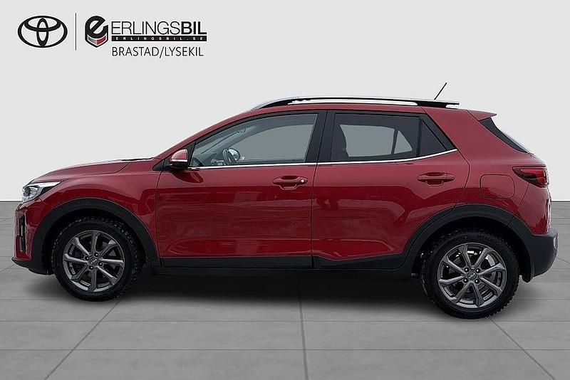 Begagnad Kia Stonic Advance 120 HK (88 kW) 2019 Röd SUV