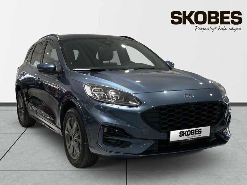 Blå Begagnad 2022 Ford Kuga ST-Line X SUV | 279 900 kr (Marknadspris) - Bild 1/3