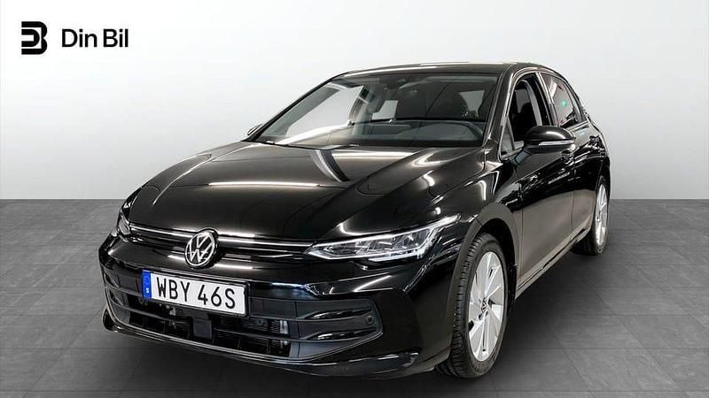 Begagnad VW Golf VIII 150 HK (110 kW) 2025 Svart