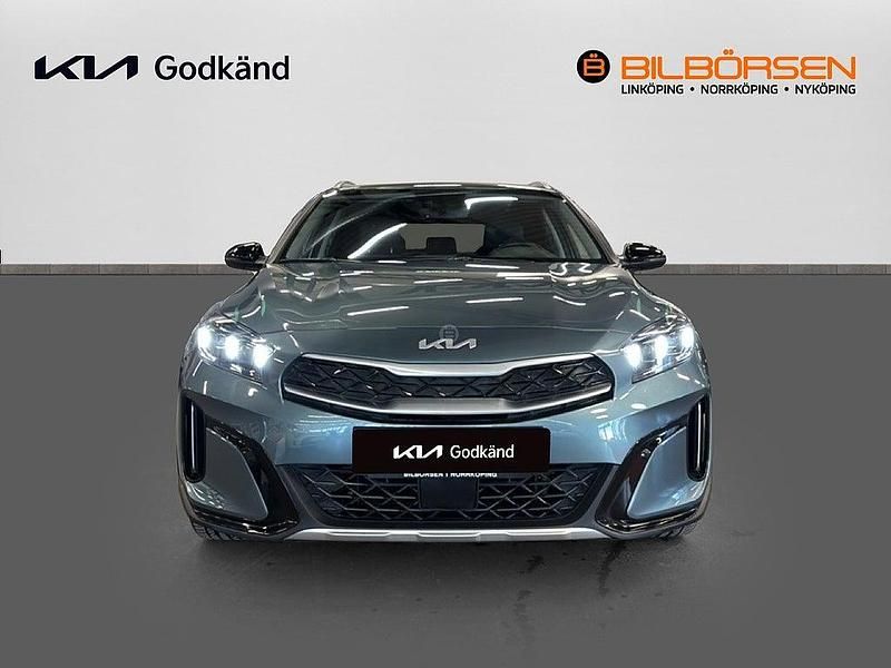 Begagnad Kia XCeed Advance 141 HK (103 kW) 2022 Grå SUV
