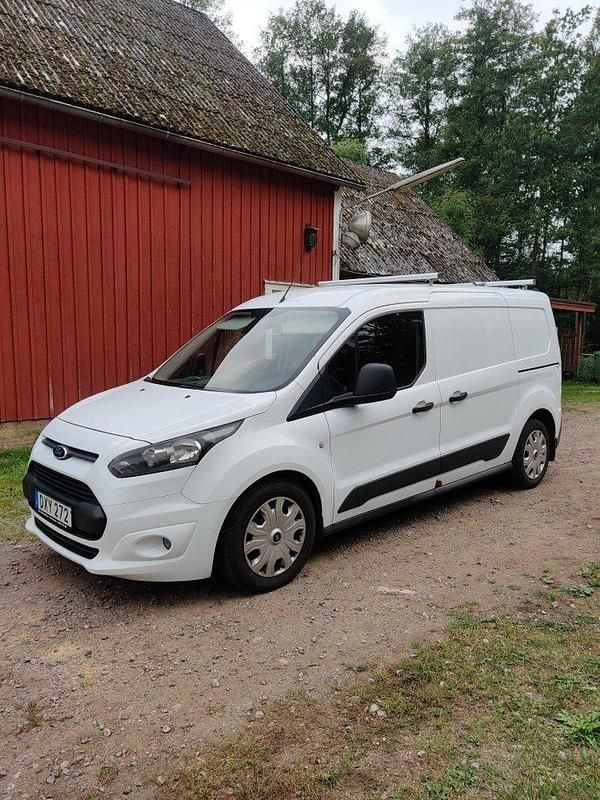 Vit Begagnad 2015 Ford Transit | 79 900 kr (Marknadspris) - Bild 1/4