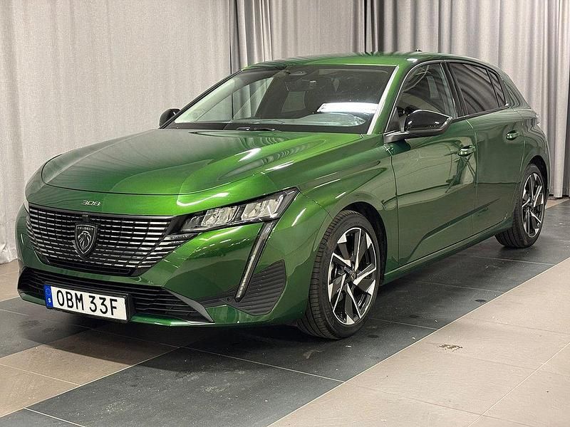 Grön Begagnad 2022 Peugeot 308 Allure Halvkombi | 219 800 kr (Marknadspris) - Bild 1/4