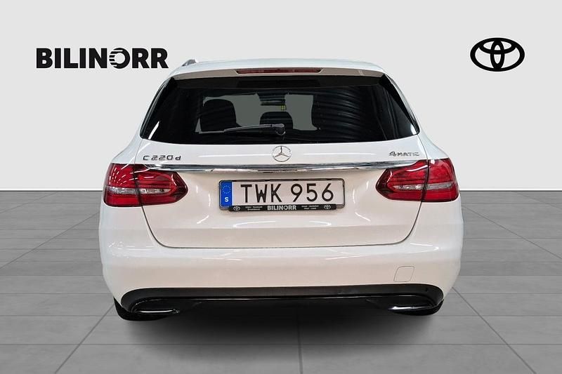 Begagnad Mercedes C220 Edition 194 HK (142 kW) 2018 Vit Kombi