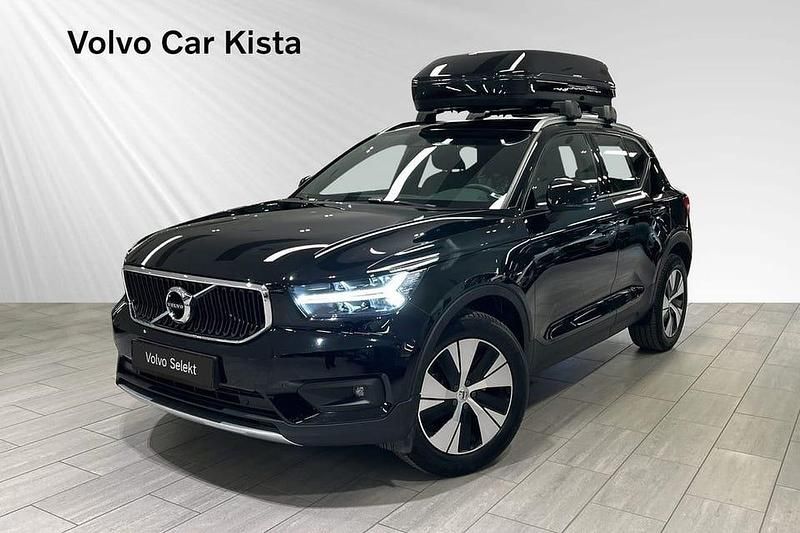Svart Begagnad 2021 Volvo XC40 SUV | 359 900 kr (Marknadspris) - Bild 1/3