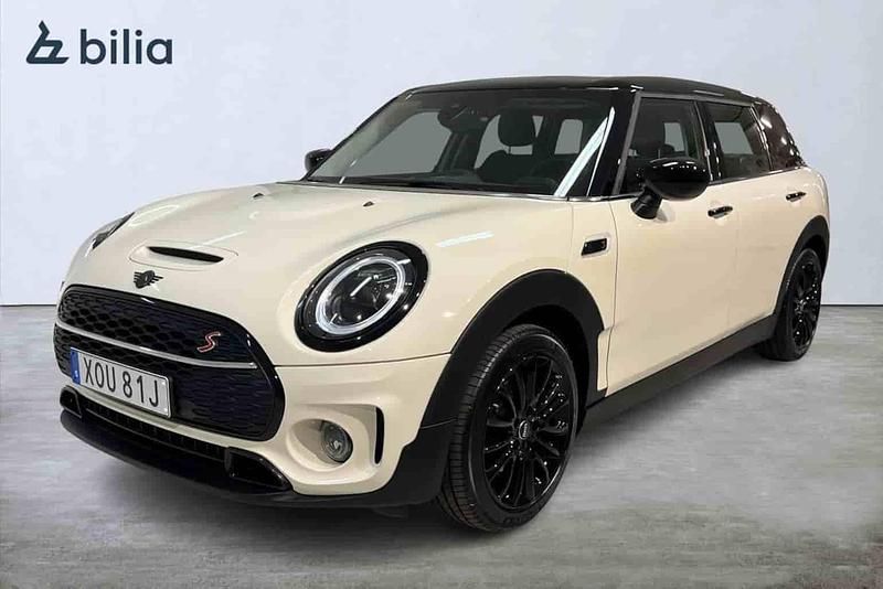 Vit Begagnad 2023 Mini Cooper S Clubman Kombi | 299 000 kr - Bild 1/1