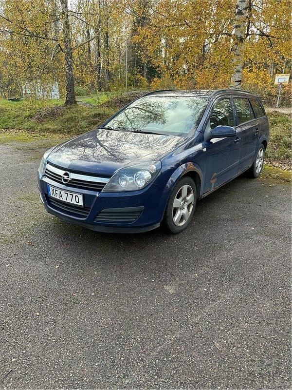Blå Begagnad 2006 Opel Astra Kombi | 3 500 kr - Bild 1/4