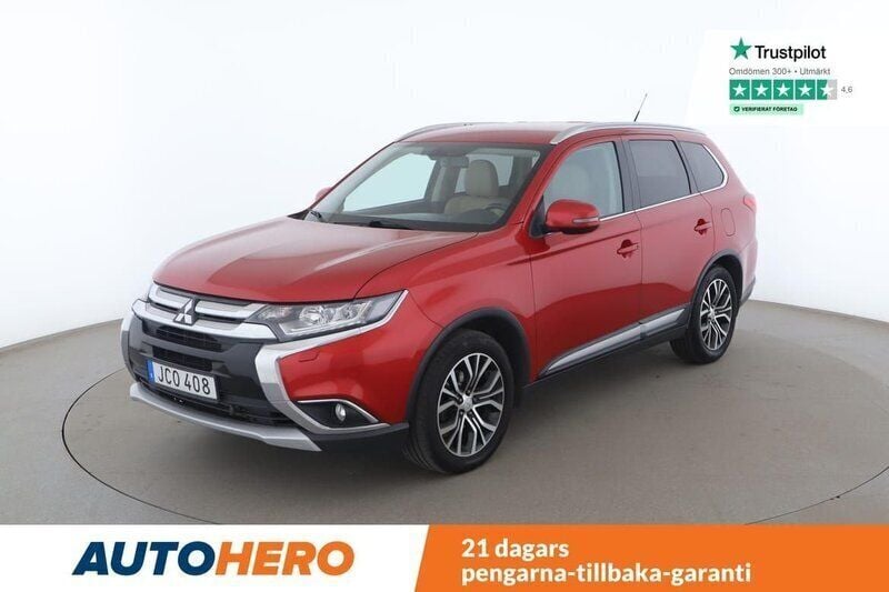 Mörkröd Begagnad 2015 Mitsubishi Outlander SUV | 160 000 kr (Marknadspris) - Bild 1/4