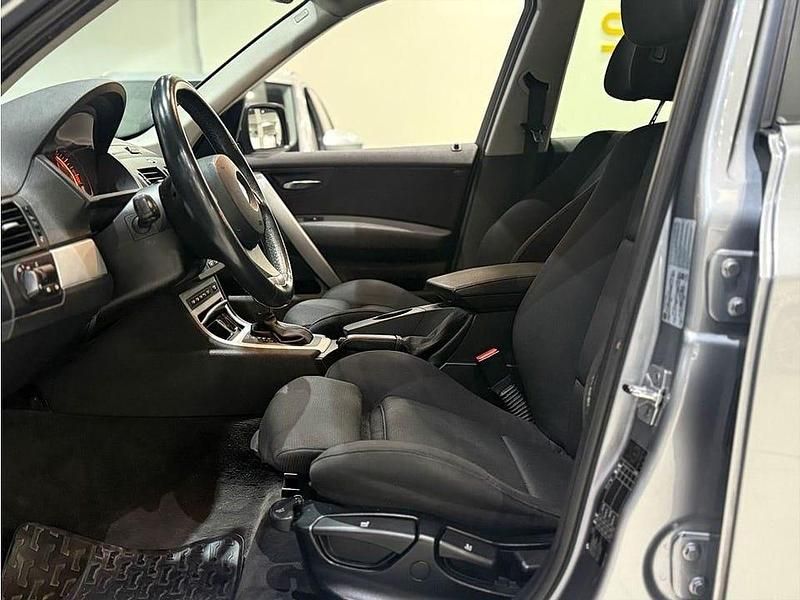 Begagnad BMW X3 177 HK (130 kW) 2008 Grå SUV