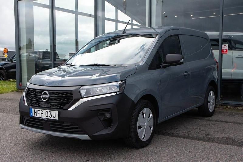 Mörkgrå (grå) Begagnad 2022 Nissan Townstar N-Connecta Van | 125 000 kr - Bild 1/4