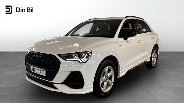 Begagnad Audi Q3 S-Line 245 HK (180 kW) 2023 Ibisvit SUV