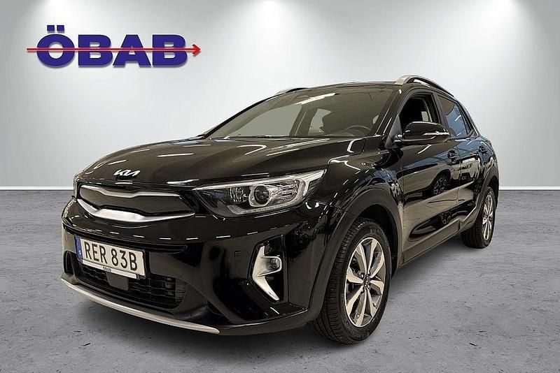 Begagnad Kia Stonic Advance 120 HK (88 kW) 2022 Svart SUV