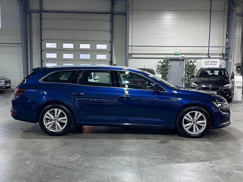 Begagnad Renault Talisman GrandTour 131 HK (96 kW) 2016 Blue cosmos Kombi