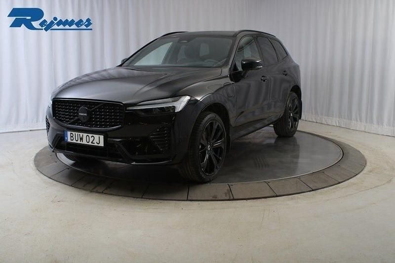 Onyx black metallic Begagnad 2025 Volvo XC60 Plus SUV | 614 900 kr (Dyr) - Bild 1/4