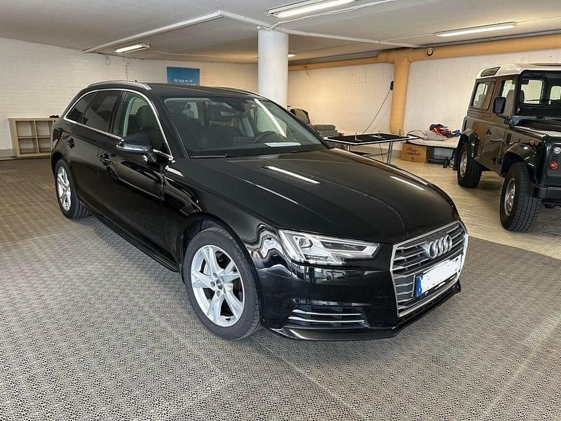 Begagnad 2017 Audi A4 Kombi | 169 000 kr (Marknadspris) - Bild 1/4