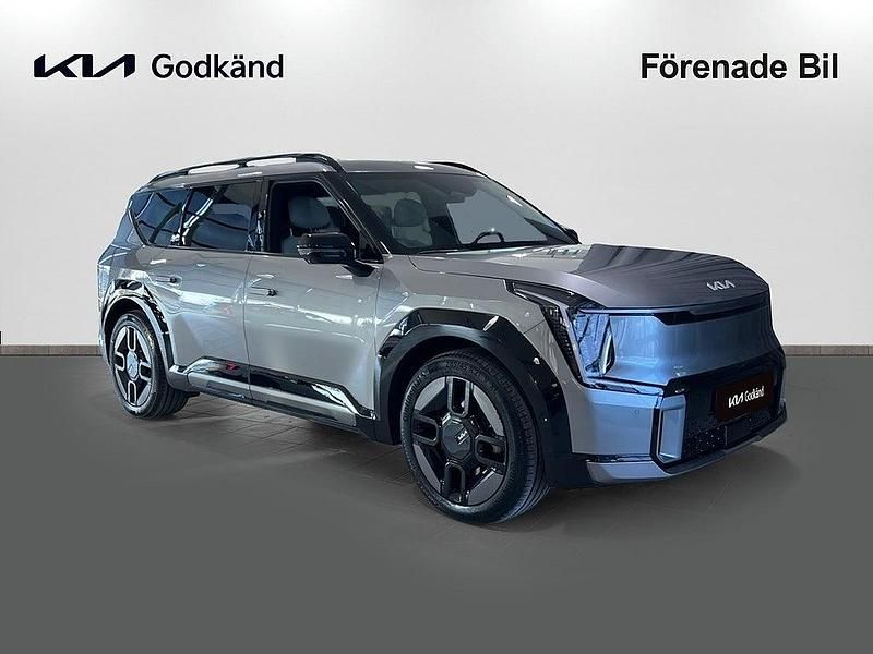 Begagnad Kia EV9 GT-Line 283 kW (385 HK) 2024 Grå SUV