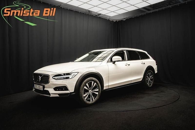 Vit Begagnad 2021 Volvo V90 CC Kombi | 289 800 kr (Bra pris) - Bild 1/3