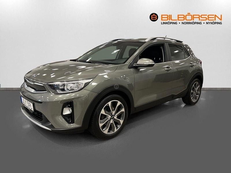Grön Begagnad 2019 Kia Stonic Advance SUV | 179 900 kr (Marknadspris) - Bild 1/4