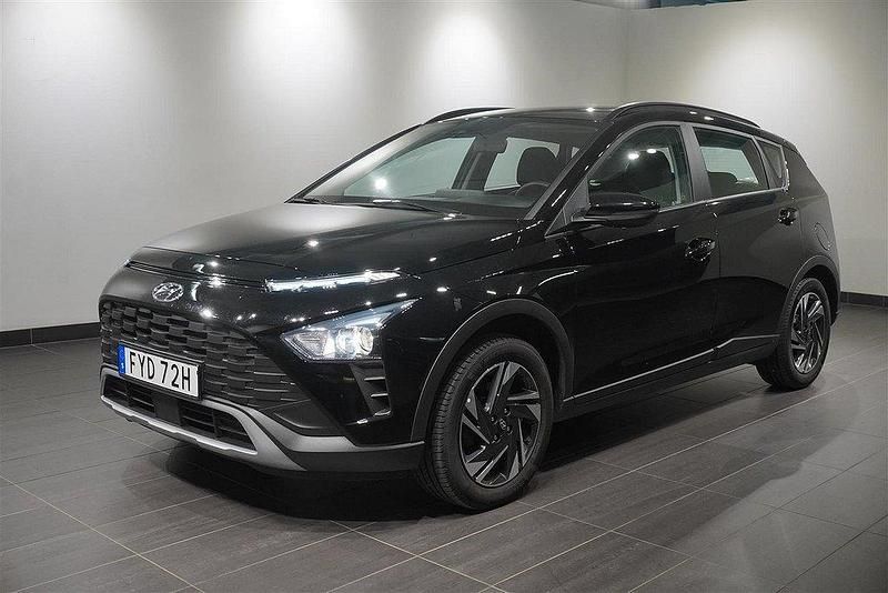 Svart Begagnad 2023 Hyundai Bayon Essential SUV | 179 800 kr (Marknadspris) - Bild 1/2