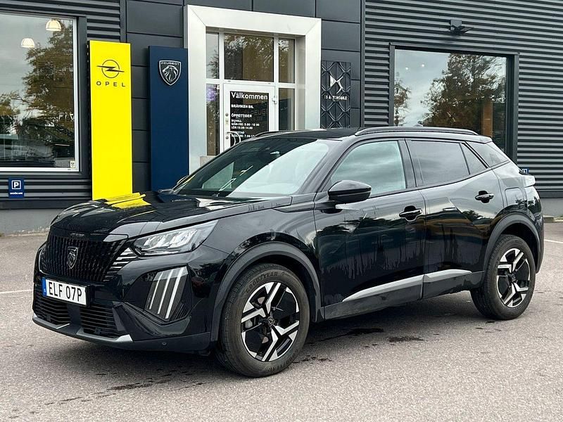 Svart Begagnad 2024 Peugeot 2008 SUV | 219 900 kr (Marknadspris) - Bild 1/1