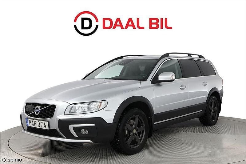 Silver Begagnad 2016 Volvo XC70 Summum Kombi | 249 700 kr (Marknadspris) - Bild 1/4