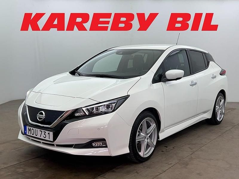 Begagnad Nissan Leaf 360º 110 kW (150 HK) 2020 Vit Halvkombi