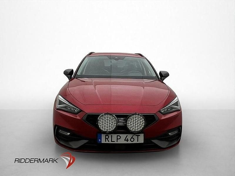 Begagnad Seat Leon ST FR 150 HK (110 kW) 2021 Röd Kombi