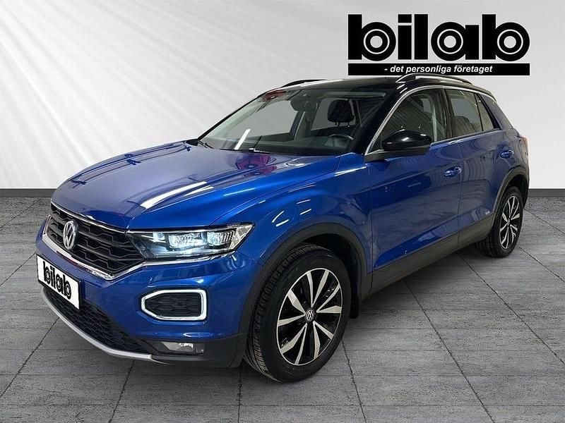 Blå Begagnad 2019 VW T-Roc SUV | 154 000 kr (Marknadspris) - Bild 1/4