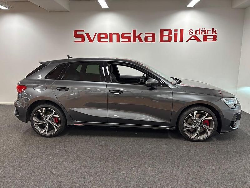 Begagnad Audi A3 Sportback e-tron 2021 Grå Halvkombi
