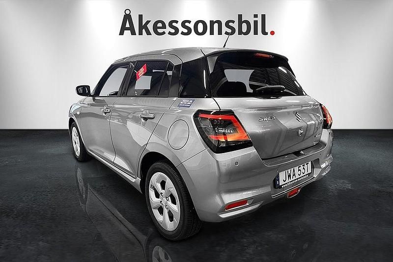 Begagnad Suzuki Swift 83 HK (61 kW) 2024 Grå Halvkombi