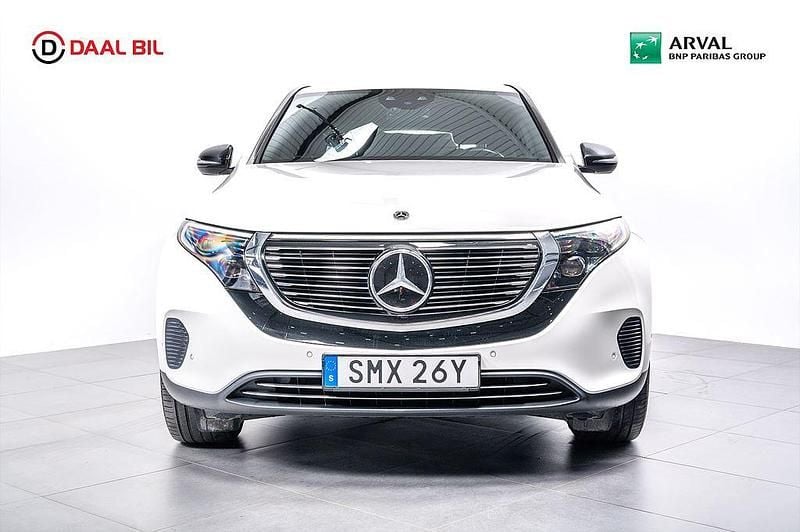 Begagnad Mercedes EQC400 300 kW (408 HK) 2021 Vit SUV