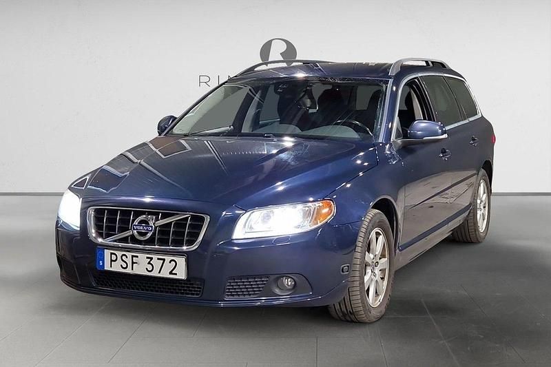 Blå Begagnad 2012 Volvo V70 Momentum Kombi | 109 900 kr (Bra pris) - Bild 1/3