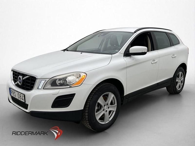 Begagnad Volvo XC60 Dynamic 163 HK (119 kW) 2012 Vit SUV