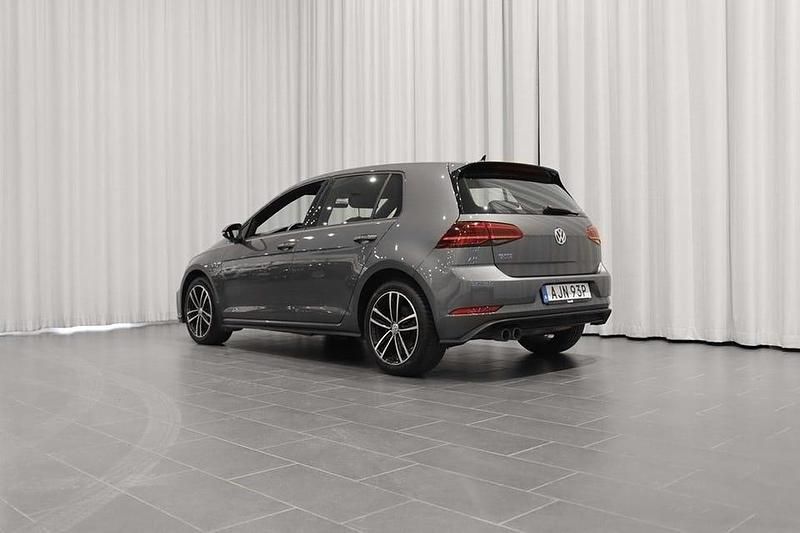 Begagnad VW Golf VII GTE 150 HK (110 kW) 2020 Indium grey metallic