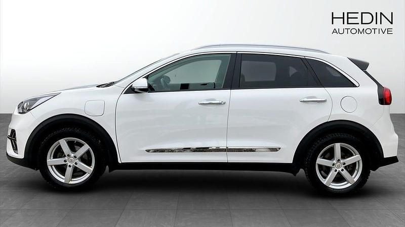Begagnad Kia Niro Plus 141 HK (103 kW) 2021 Vit SUV
