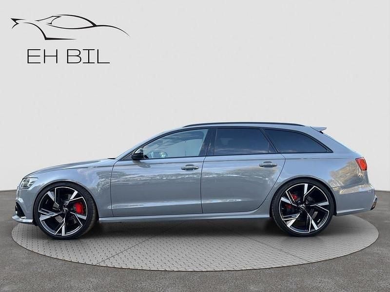 Begagnad Audi RS6 Performance 605 HK (444 kW) 2017 Grå Kombi