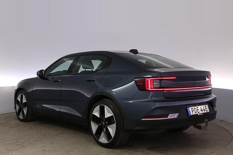 Begagnad Polestar 2 Pilot-lite 219 kW (299 HK) 2022 Mörkblå Halvkombi
