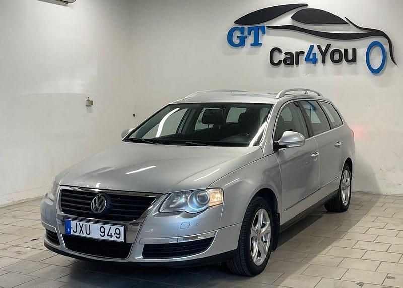 Silver Begagnad 2010 VW Passat Sportline Kombi | 34 500 kr (Marknadspris) - Bild 1/4