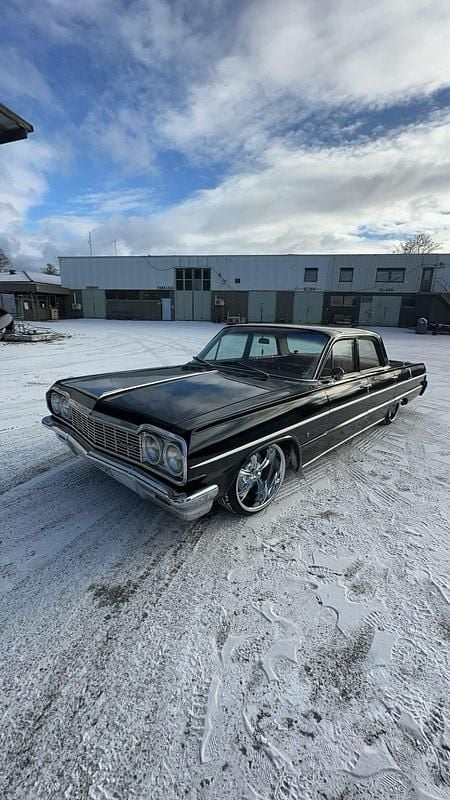 Begagnad Chevrolet Bel Air 198 HK (145 kW) 1964 Sedan