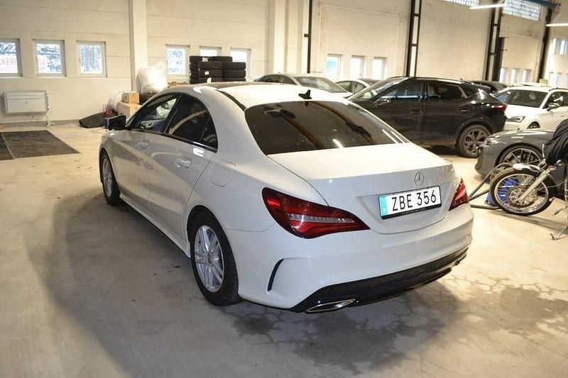Begagnad Mercedes CLA200 AMG 156 HK (114 kW) 2017 Vit Sportkupé