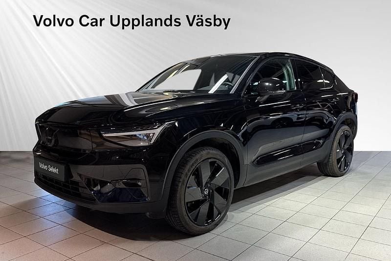 Svart Begagnad 2024 Volvo EC40 Single Motor Extended Range SUV | 539 900 kr (Lite dyr) - Bild 1/1