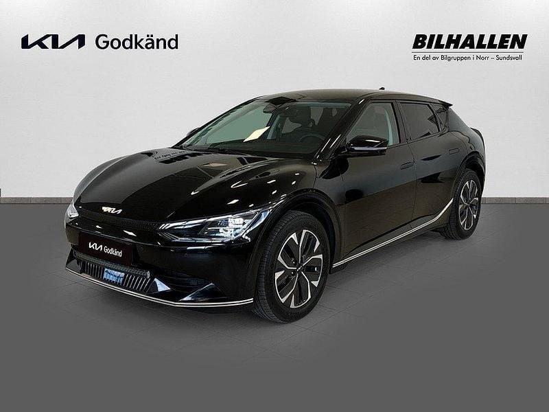 Svart Begagnad 2023 Kia EV6 SUV | 479 900 kr (Marknadspris) - Bild 1/4