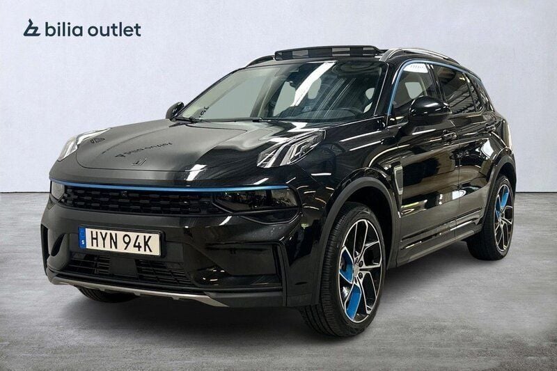Svart Begagnad 2022 Lynk & Co 01 SUV | 289 900 kr (Marknadspris) - Bild 1/3