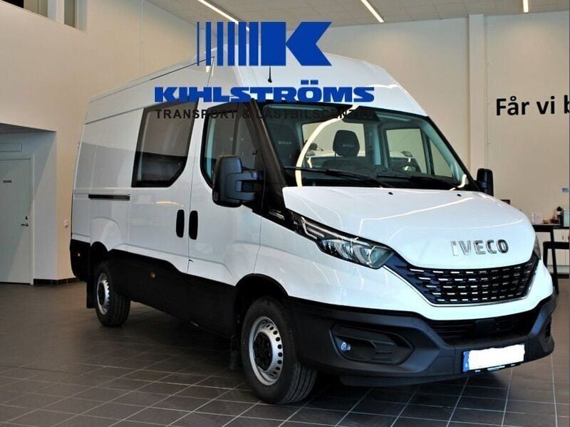 Vit Begagnad 2021 Iveco Daily Van | 705 000 kr - Bild 1/4