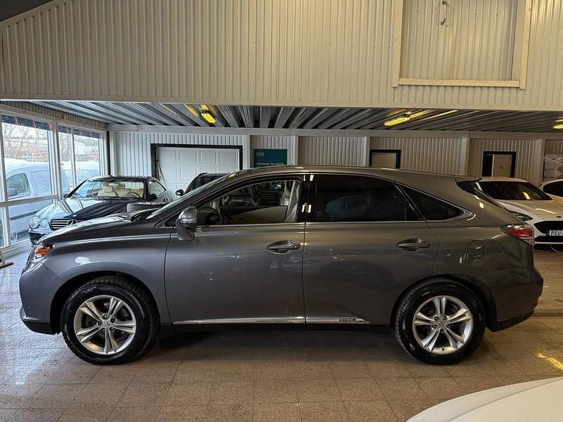 Begagnad Lexus RX450h Luxury Line 299 HK (219 kW) 2015 Gråmetallic SUV